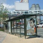 韓国・釜山の週末　バス広告と、立て看板